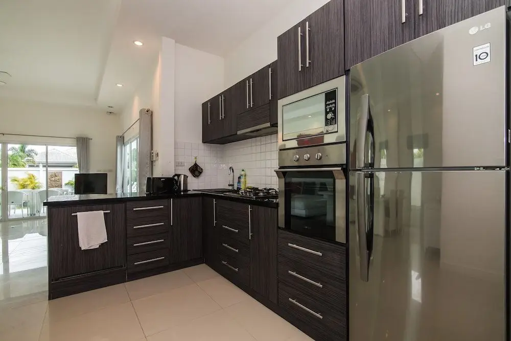 Хуахин: Private  4 Bedroom Pool Villa L28