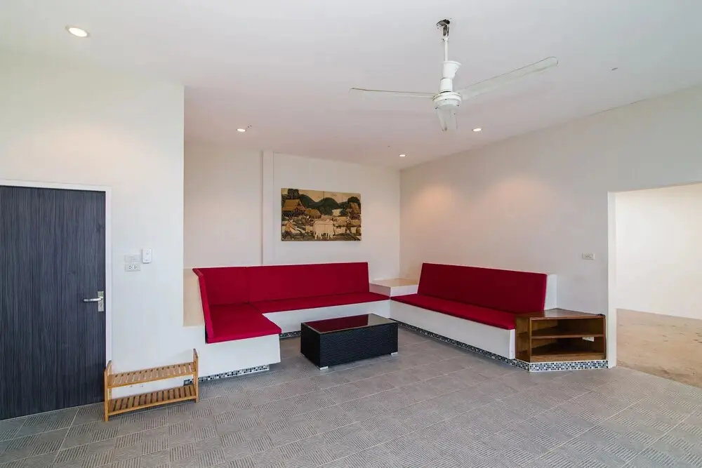 Хуахин: Private  4 Bedroom Pool Villa L28
