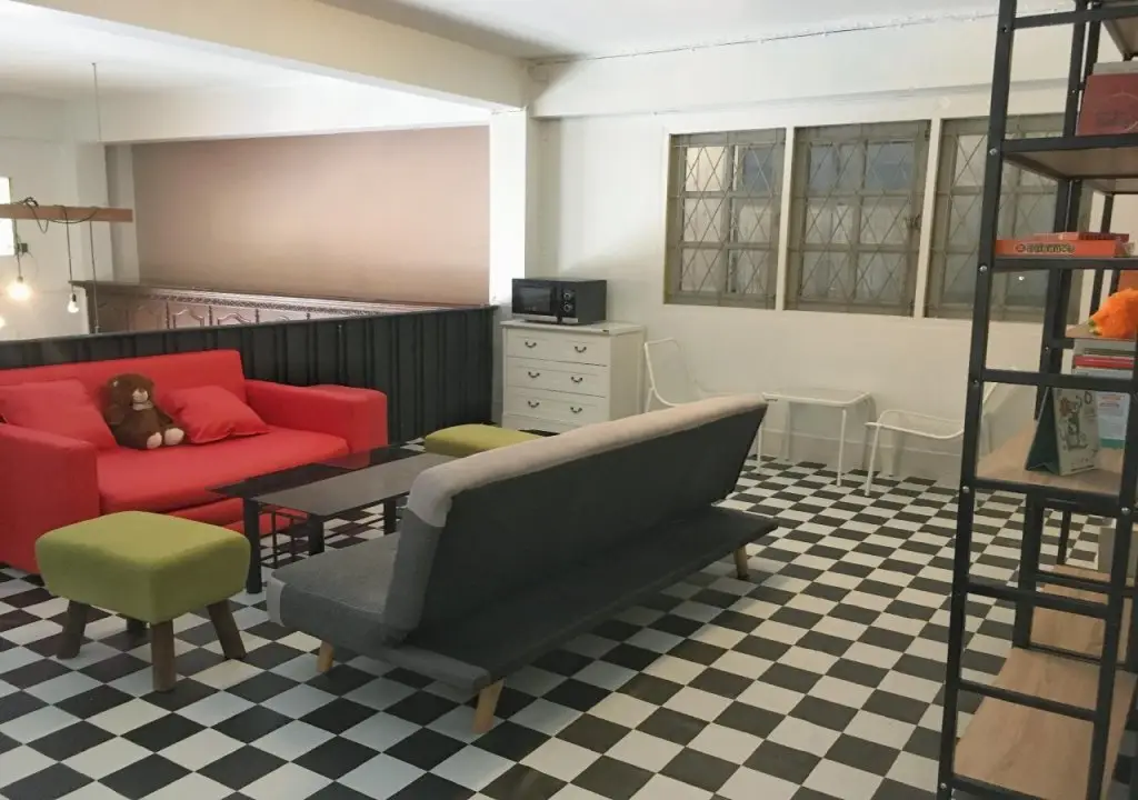 Пхетчхабури: Core Khiri Hostel