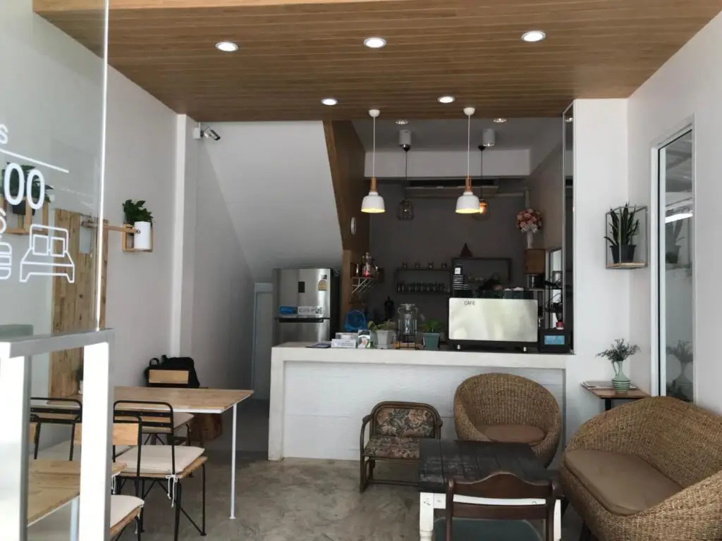 Чиангмай: Jindabyne Cafe & Hostel