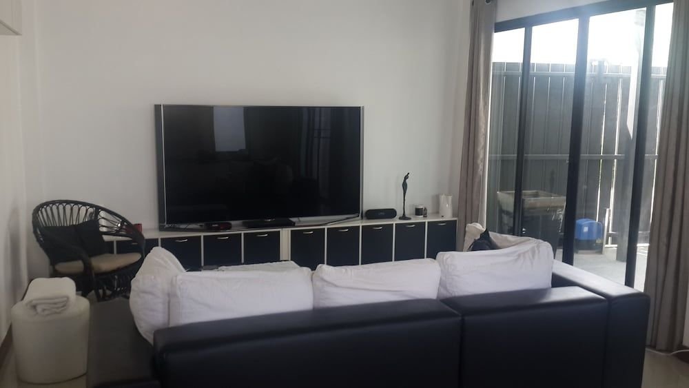 Тхаланг: 3 Bedroom Pool Villa near Beach & Laguna