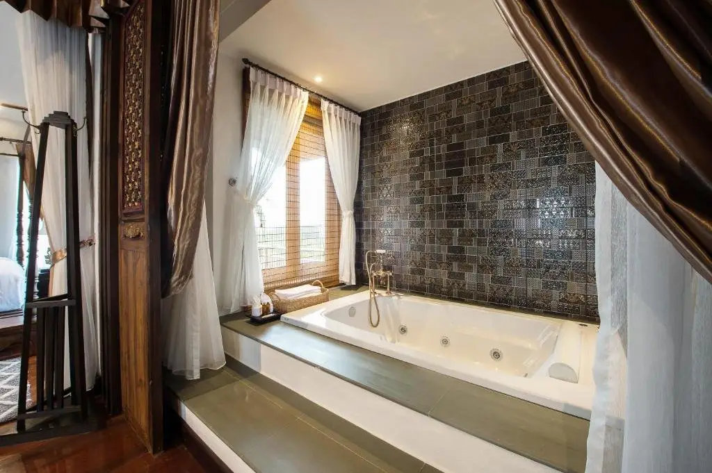 Пхитсанулок: Shinnabhura Historic Boutique hotel