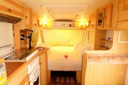 Хат-Чао-Самран: Loft Caravan Resort