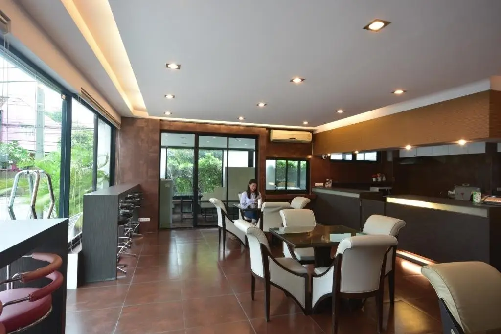 Бангкок: LOFT Salaya