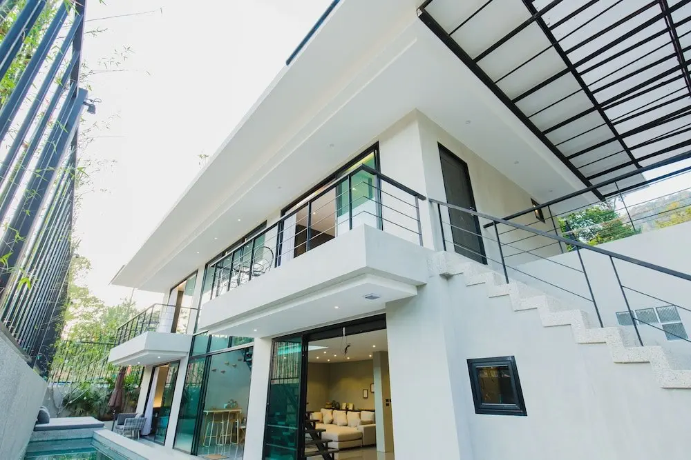 Кату: Luxury 4 Bedroom Villa Baan Rim Nam