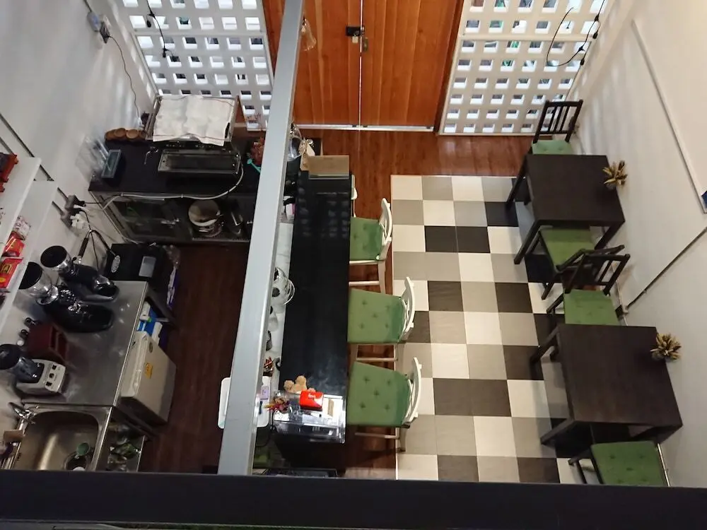 Хатъяй: Hybrit Hostel & Cafe