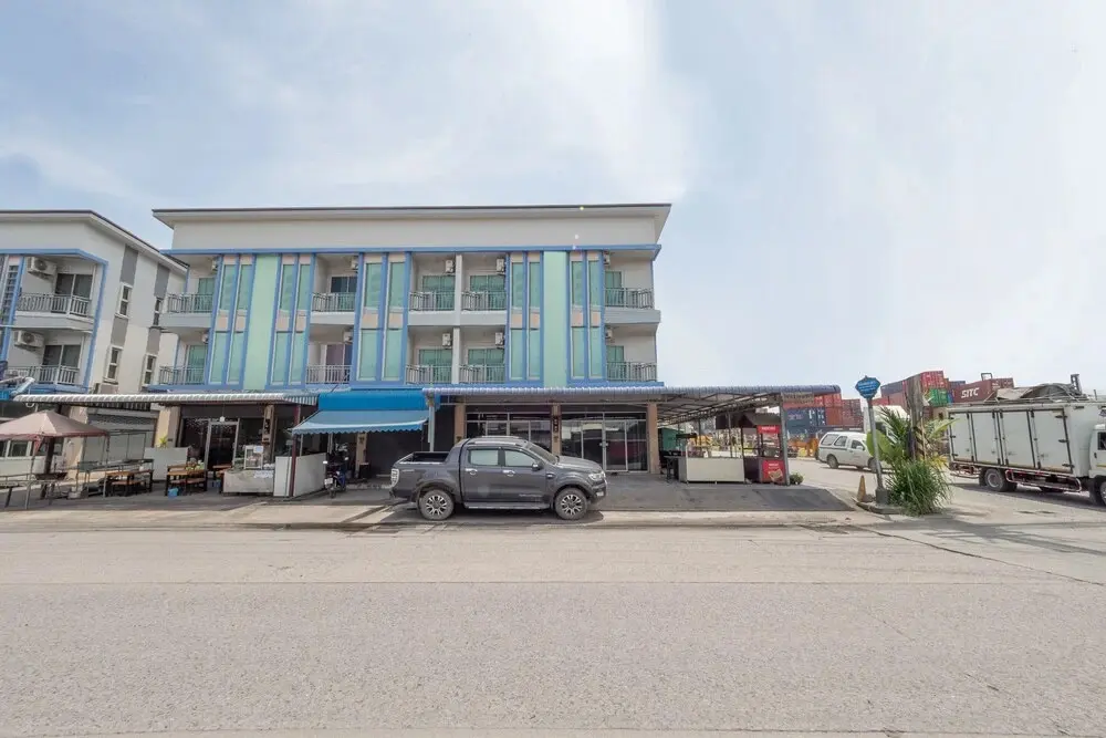 Сирача: OYO 1119 Sasiprapa Apartment