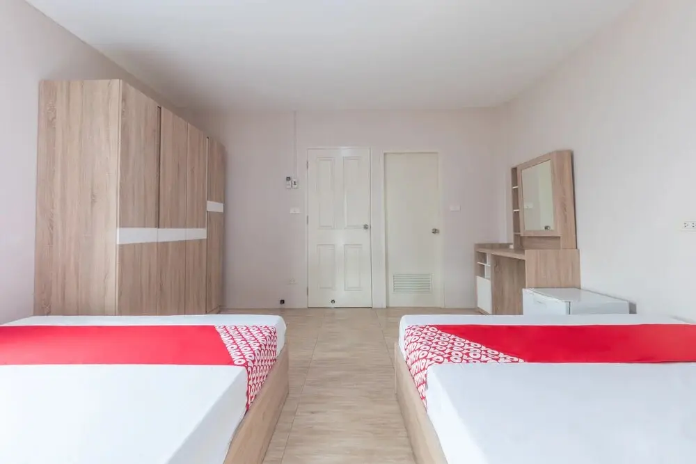 Сирача: OYO 1119 Sasiprapa Apartment