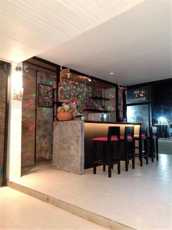 Мэй-Хаад-Бэй: Hotel 4U Koh Tao - Hostel