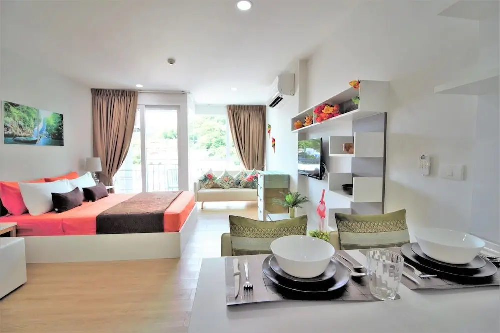 Муанг: Ozone Condotel 2 Kata Beach by PHR