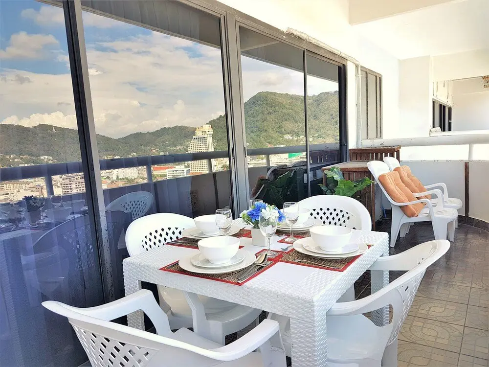Кату: Patong Tower 1.2 Patong Beach by PHR