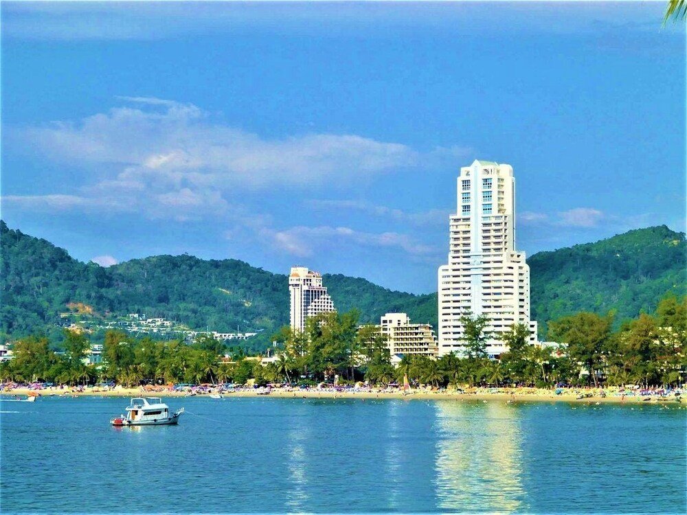 Кату: Patong Tower 1.4 Patong Beach by PHR