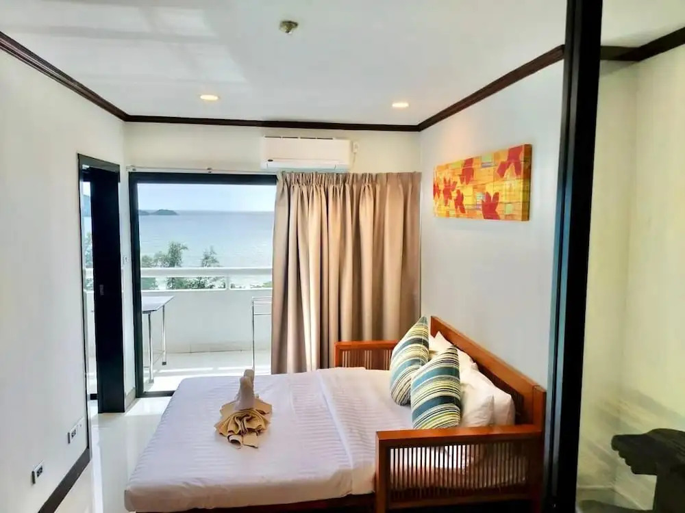 Кату: Patong Tower 1.1 Patong Beach by PHR