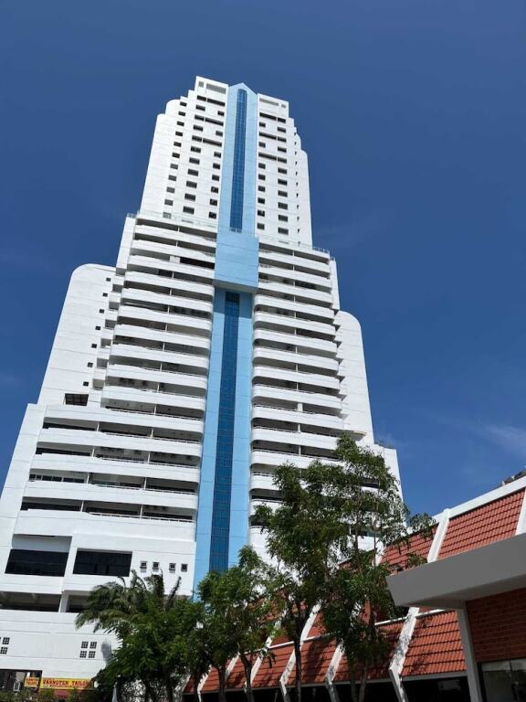 Кату: Patong Tower 1.1 Patong Beach by PHR