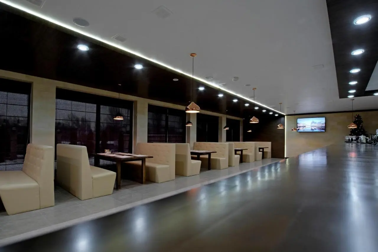 Саратов: Menua Hotel