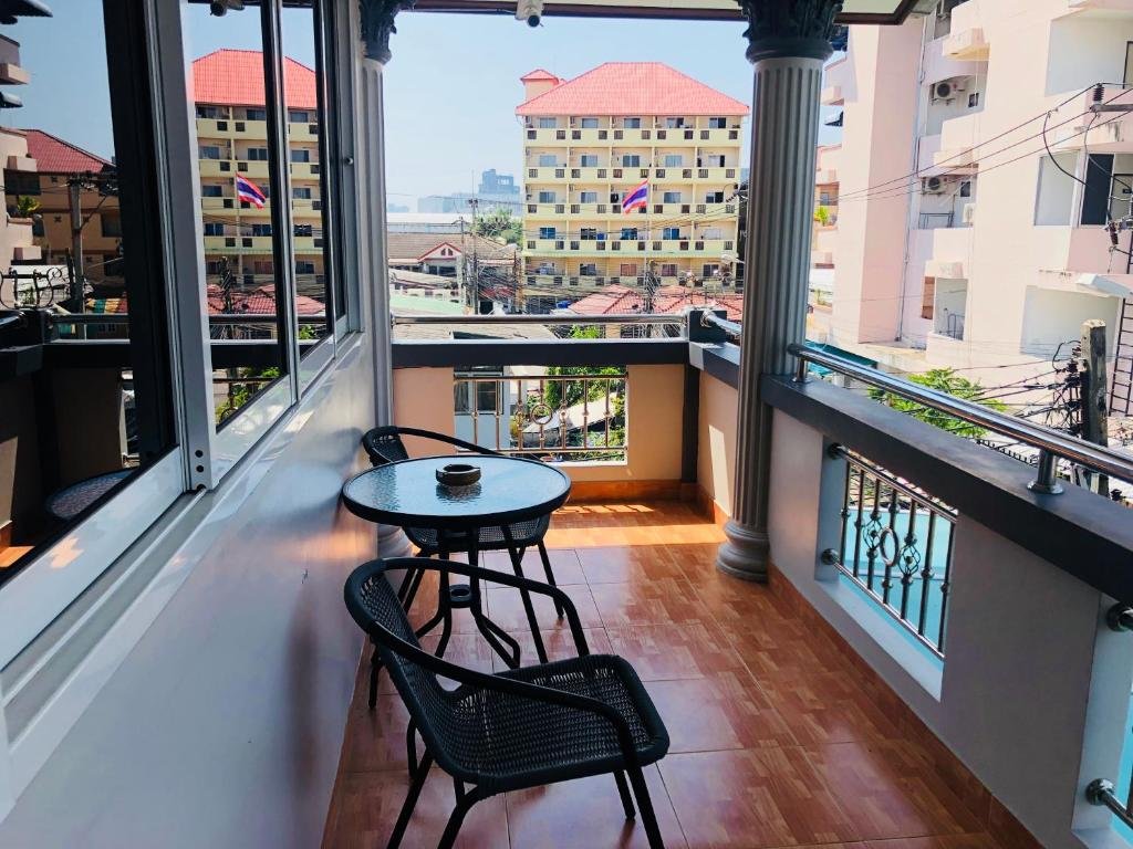 Паттайя: Marin House Pattaya