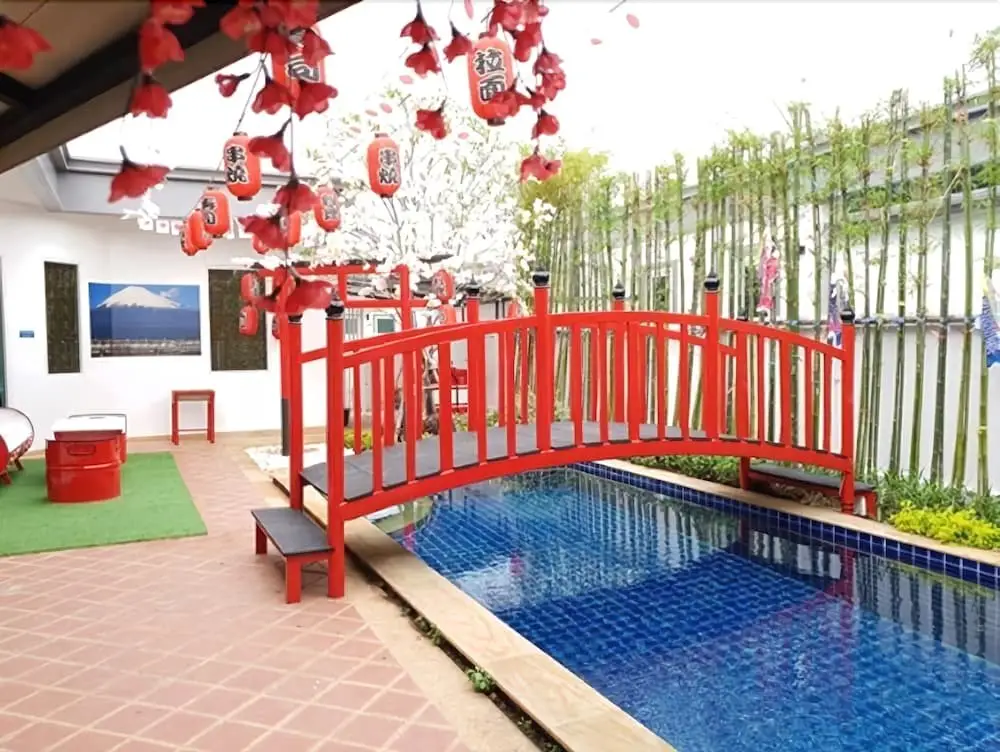 Бангламунг: Baan Tokyo