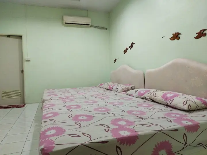 Ко-Лан: Nong Amm Homestay
