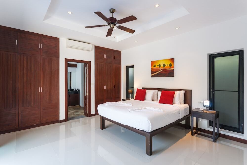 Муанг: Villa Frangipani by Lofty