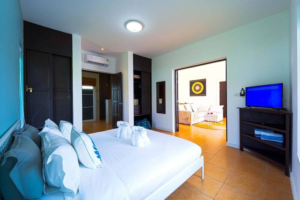 Хуахин: 2 Bedroom Villa at Belvida Estates BR098