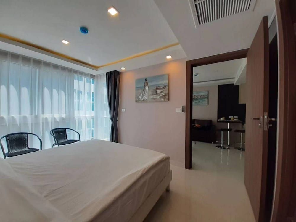 Паттайя: Grand Avenue Pattaya By Stayparadise9