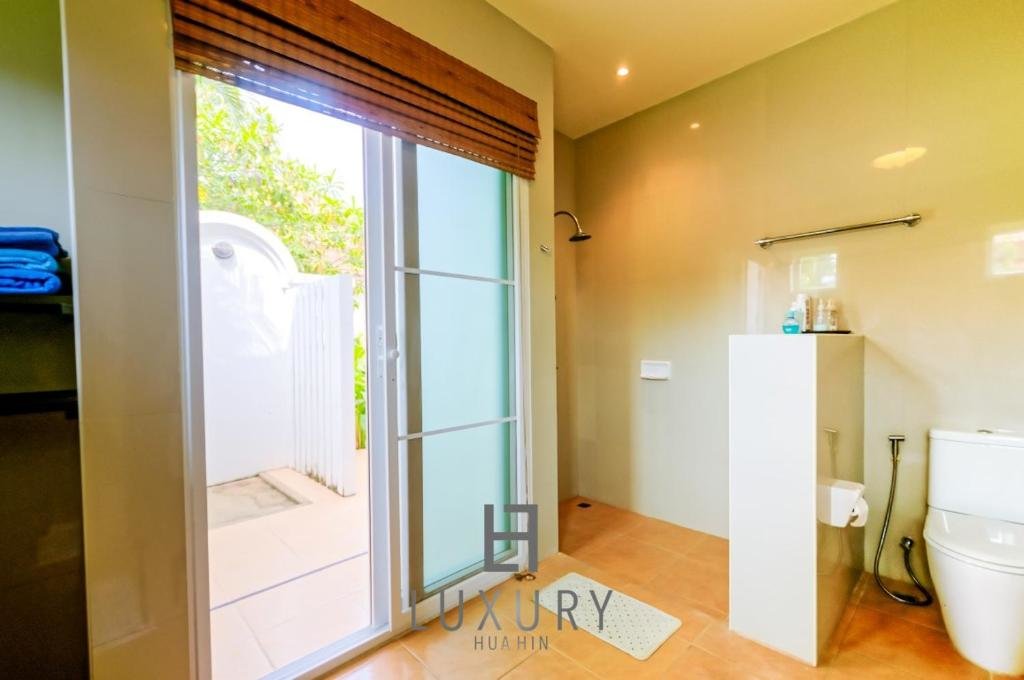 Хуахин: 2 Bedroom Villa at Belvida Estates BR100