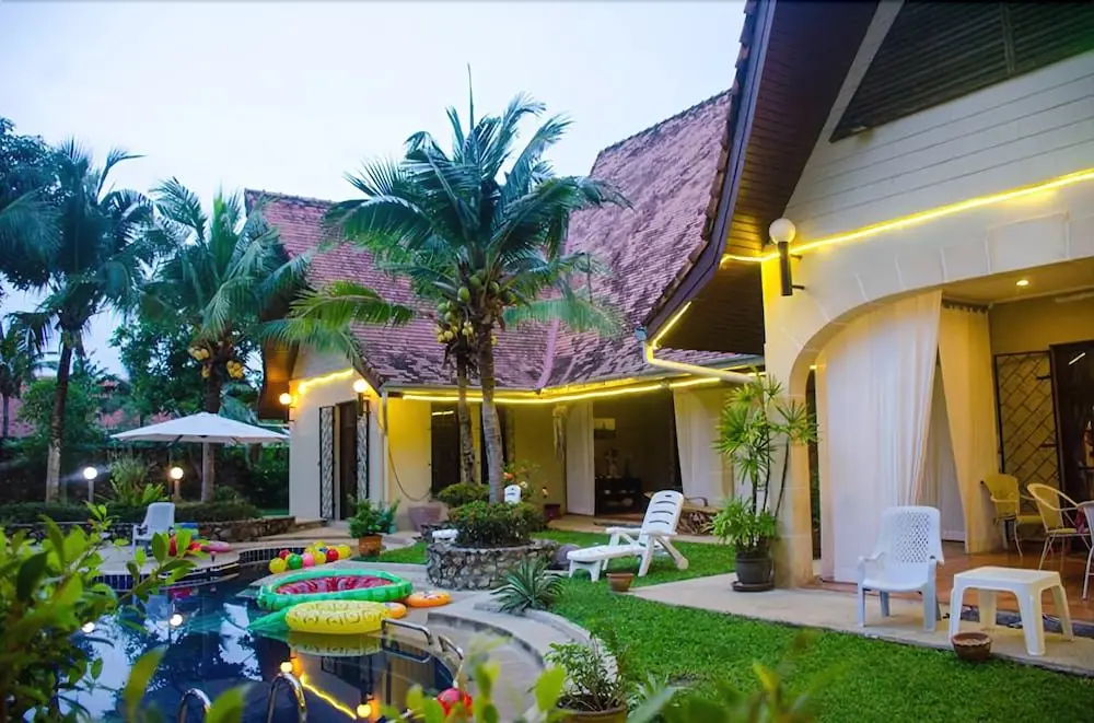 Бангламунг: Baan Win House