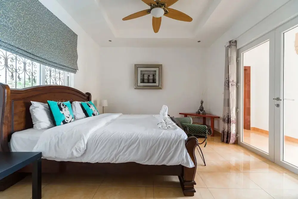 Паттайя: Stunning Luxury Golf and Pool Villas