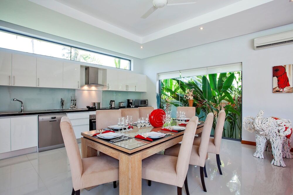 Муанг: Blissful Stay at Grand Villa Tangerine
