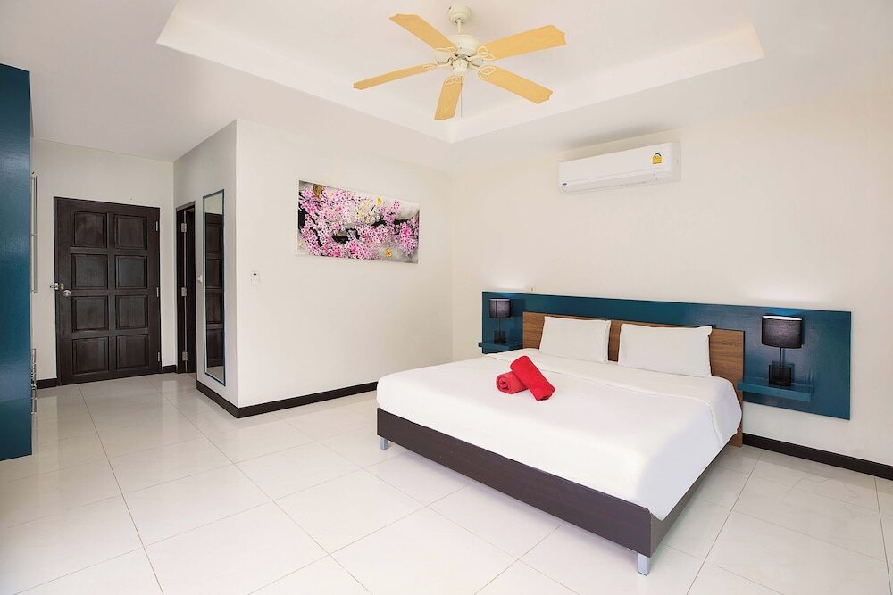 Муанг: Boutique 3BR Pool Villa White Cove Rawai