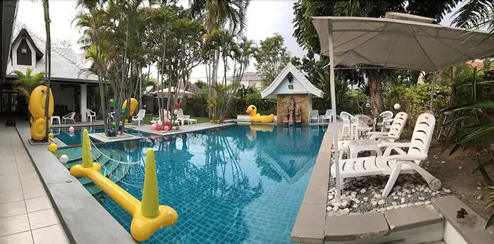 Бангламунг: Baan White House