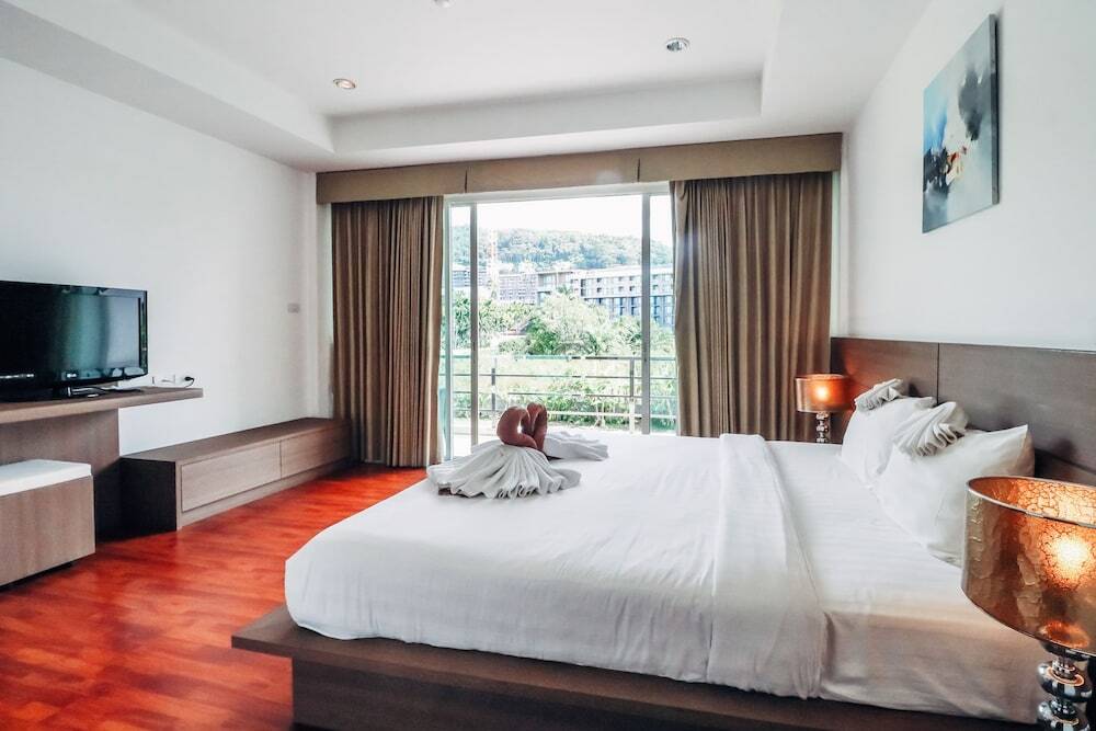 Тхаланг: BangTao Tropical Residence