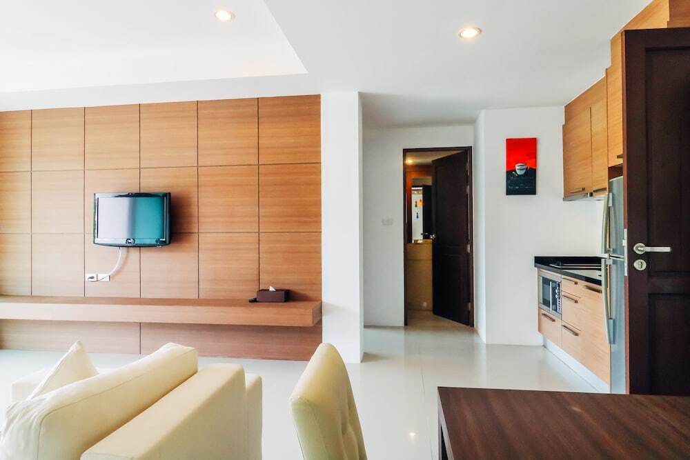 Тхаланг: BangTao Tropical Residence