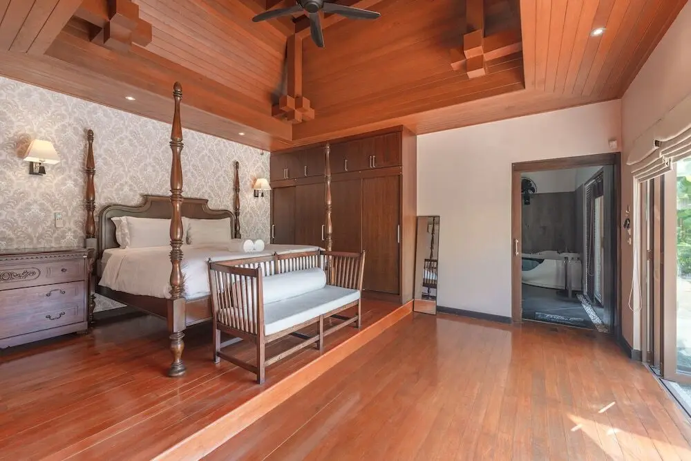Муанг: Generous 6BR Balinese Pool Villa Sophia