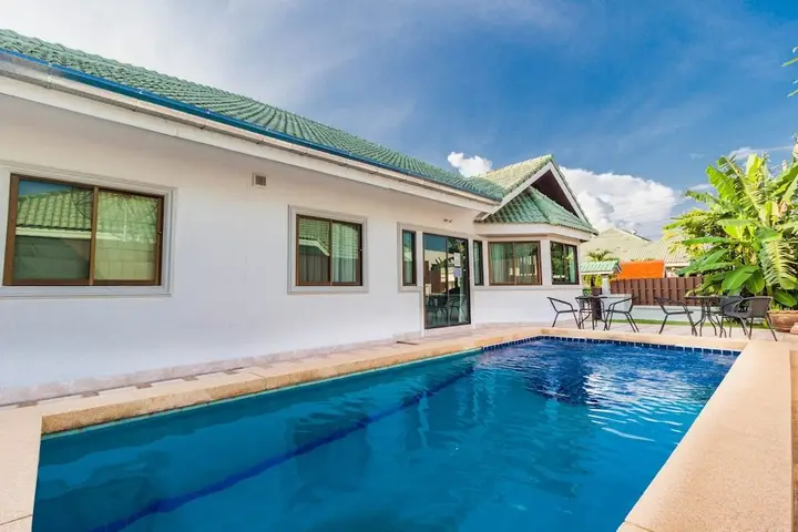 Паттайя: Baan Plaifun Pool Villa By Pinky