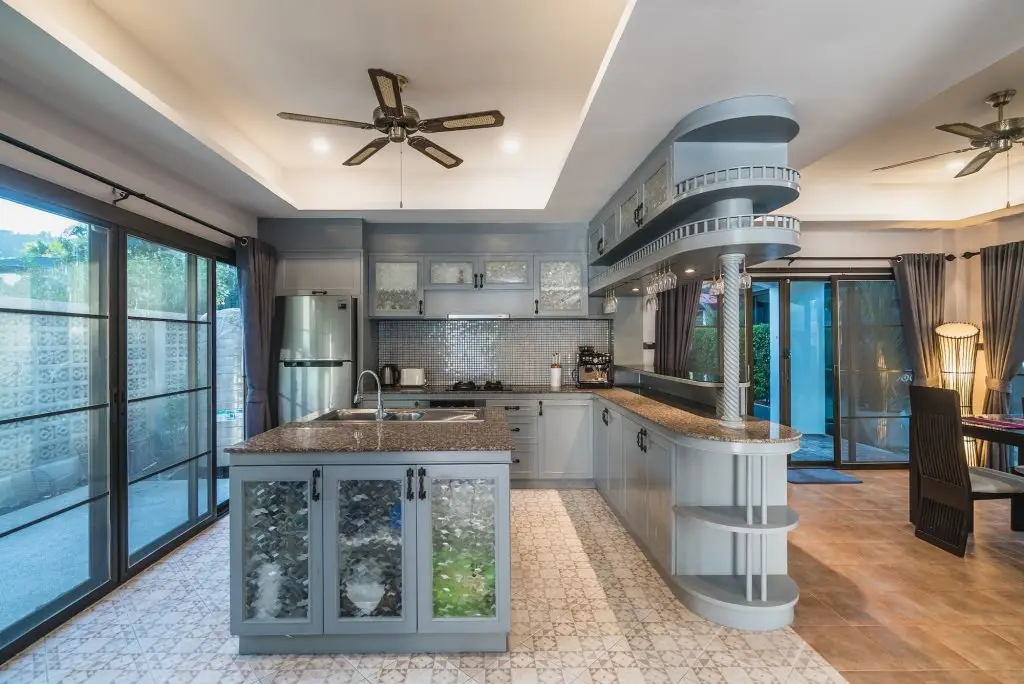 Кату: Havana House by Lofty Villas