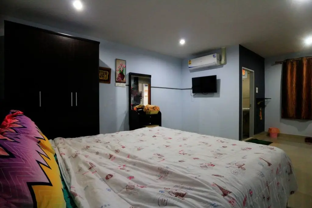 Бангкок: 9G Room