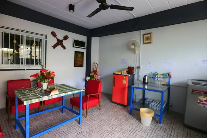 Бангкок: 9G Room