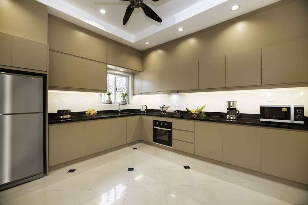 Паттайя: Villa Bos Near the Beach of Jomtien