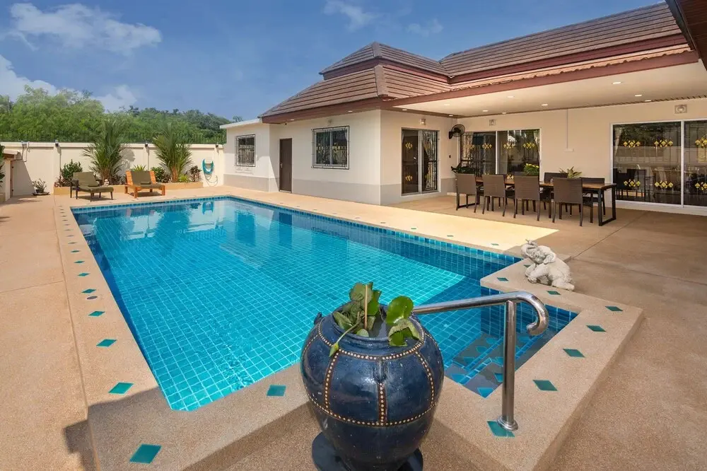 Паттайя: Villa Bos Near the Beach of Jomtien