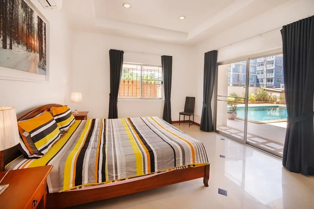 Паттайя: Villa Bos Near the Beach of Jomtien