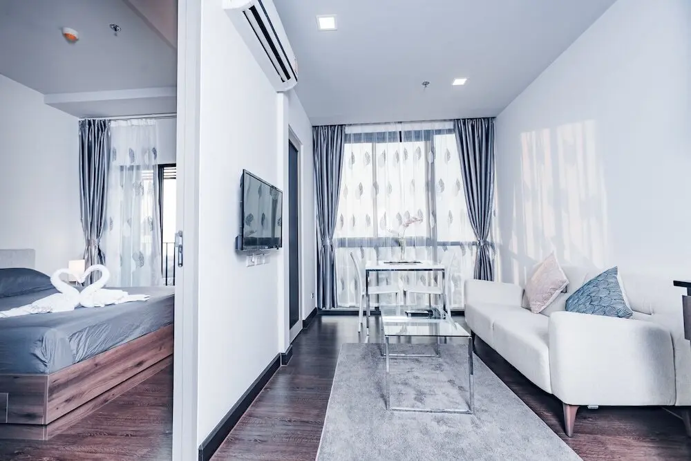 Паттайя: YK Condotel Pattaya