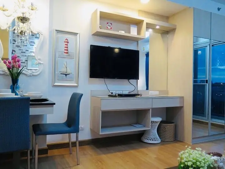 Паттайя: Supalai Mare Pattaya Condo Sea View by Dome