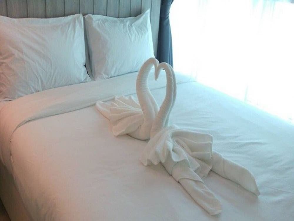 Паттайя: Lumpini Parkbeach Jomtien Sea&Pool View by Dome