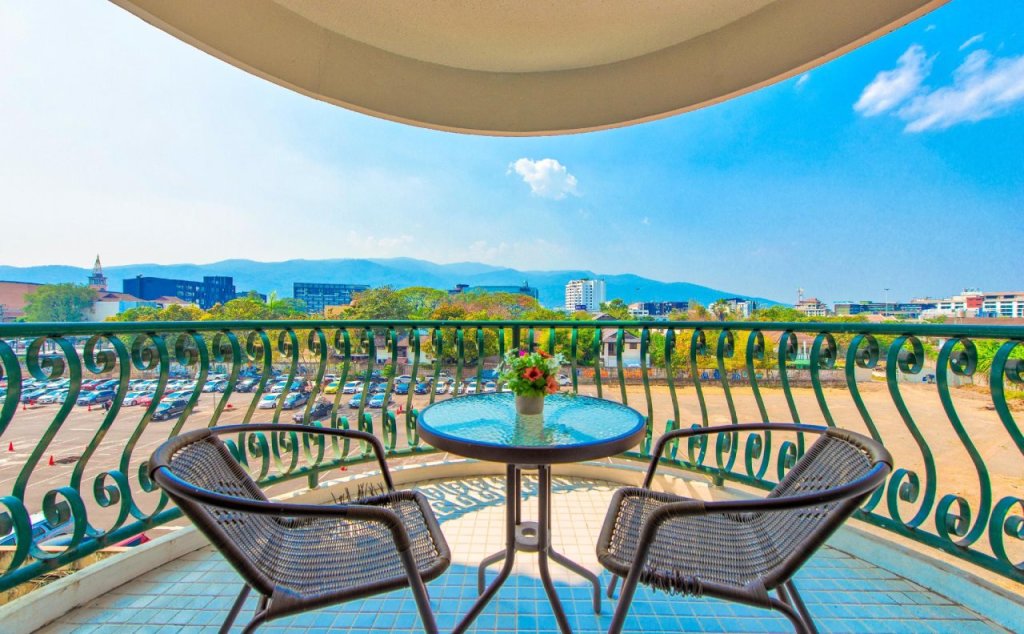 Чиангмай: Hillside Plaza & Condotel 4 Downtown