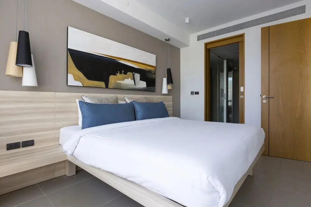 Тхаланг: Ocean Stone Phuket by Holy Cow 5