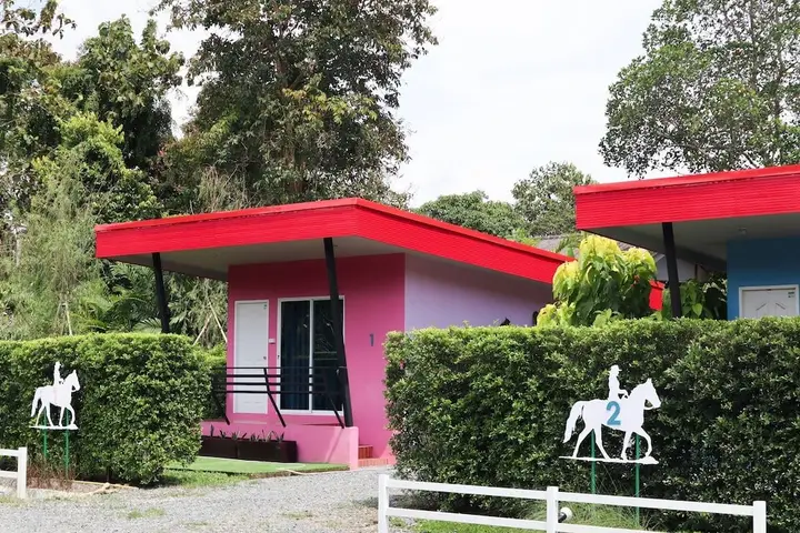 Столичный район Чантхабури: Pee Mamia Cottage
