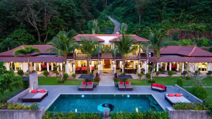 Кату: Ocean View Boutique 8BR Pool Villa Sawan
