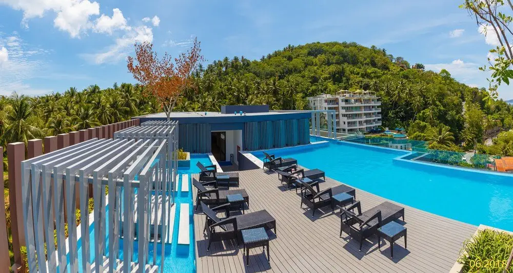 Тхаланг: The Aristo Beach Front 713 by Holy Cow
