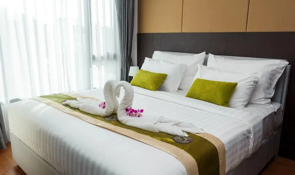 Тхаланг: The Aristo Resort 32 by Holy Cow